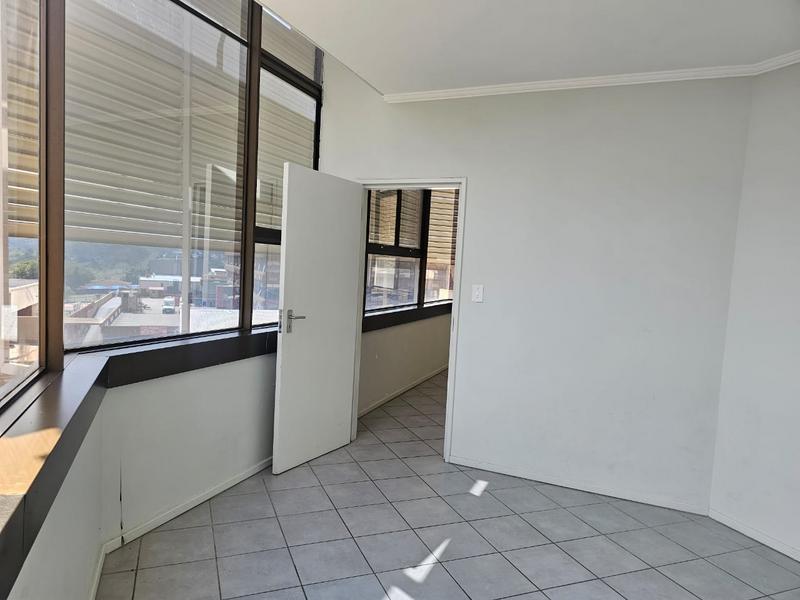 To Let 2 Bedroom Property for Rent in Roodepoort Gauteng