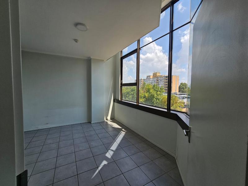 To Let 2 Bedroom Property for Rent in Roodepoort Gauteng