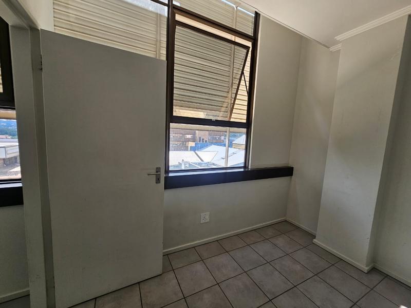 To Let 2 Bedroom Property for Rent in Roodepoort Gauteng