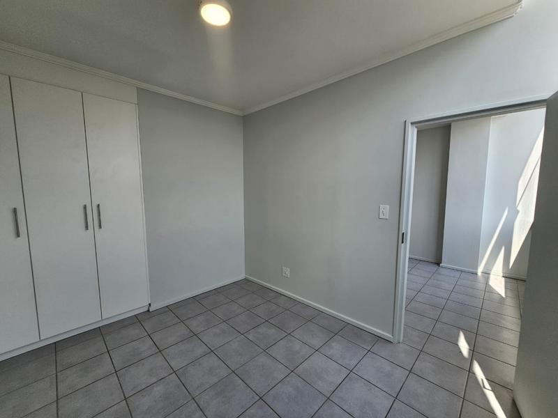 To Let 2 Bedroom Property for Rent in Roodepoort Gauteng