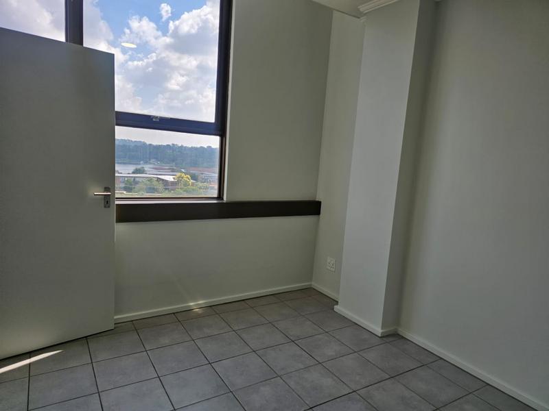 To Let 2 Bedroom Property for Rent in Roodepoort Gauteng