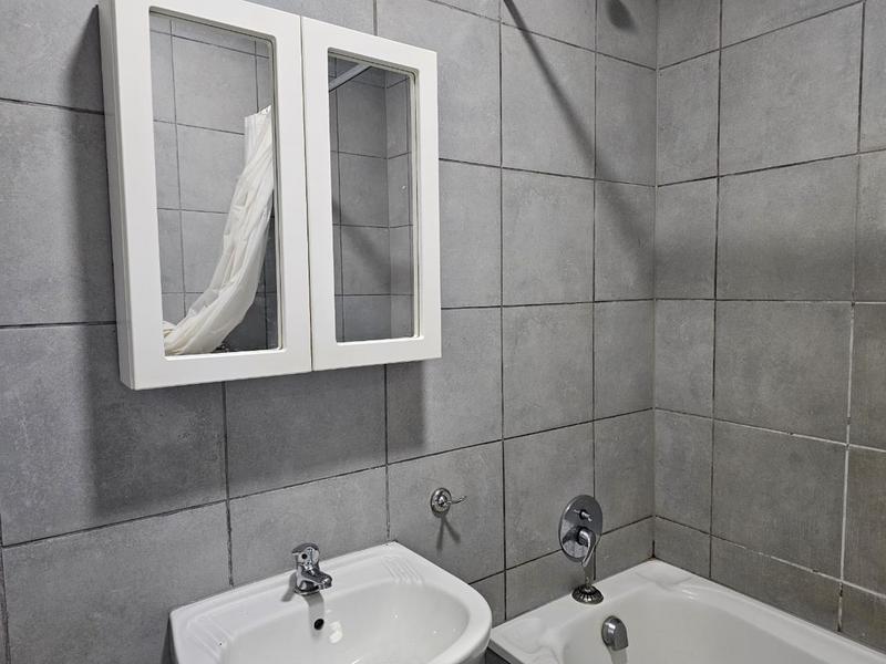 To Let 2 Bedroom Property for Rent in Roodepoort Gauteng