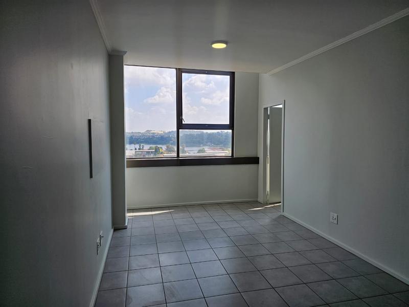 To Let 2 Bedroom Property for Rent in Roodepoort Gauteng