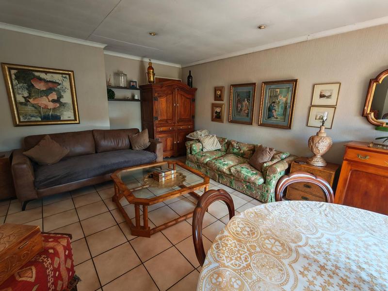 3 Bedroom Property for Sale in Elardus Park Gauteng