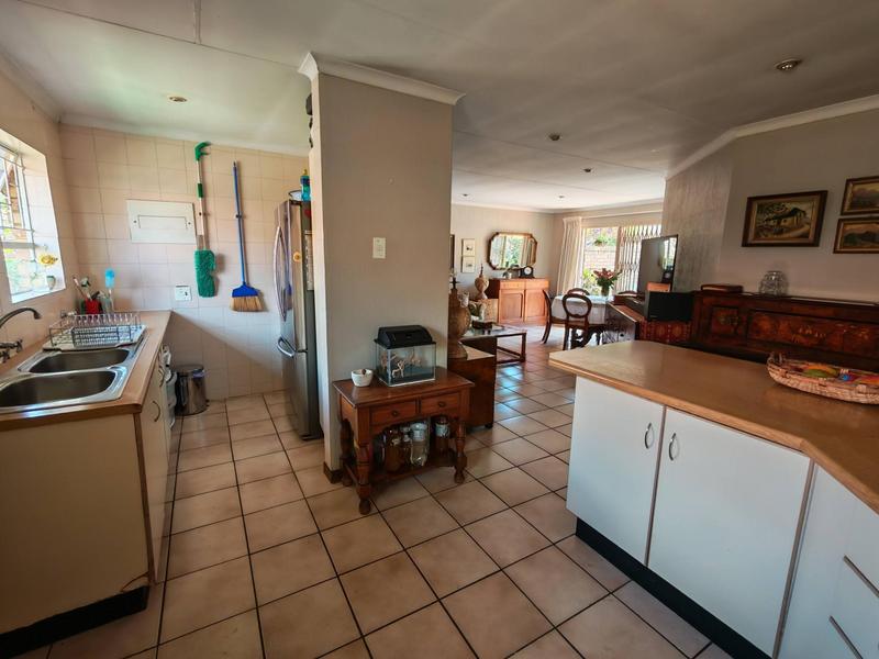 3 Bedroom Property for Sale in Elardus Park Gauteng
