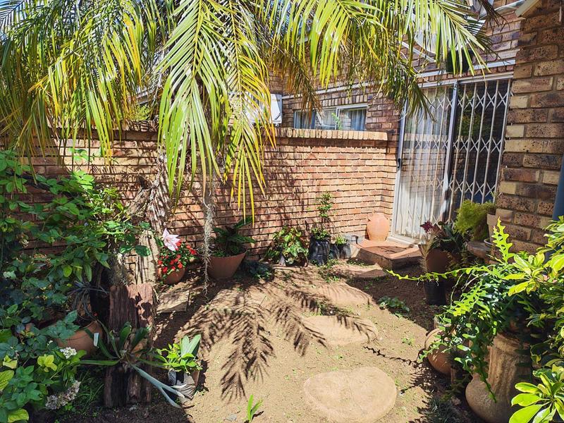 3 Bedroom Property for Sale in Elardus Park Gauteng