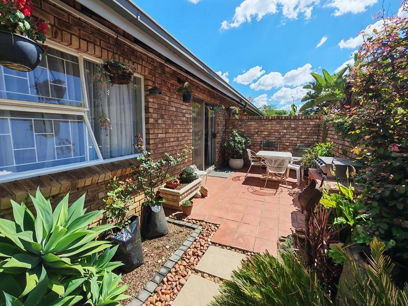 3 Bedroom Property for Sale in Elardus Park Gauteng