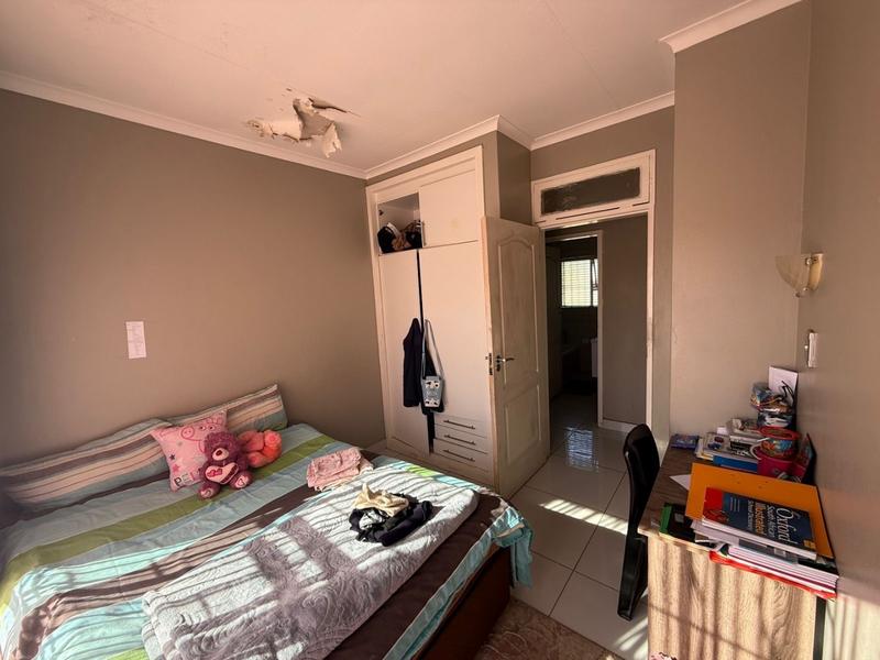 3 Bedroom Property for Sale in Birchleigh North Gauteng