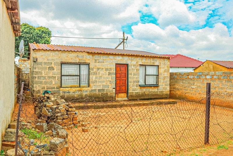 2 Bedroom Property for Sale in Tembisa Central Gauteng