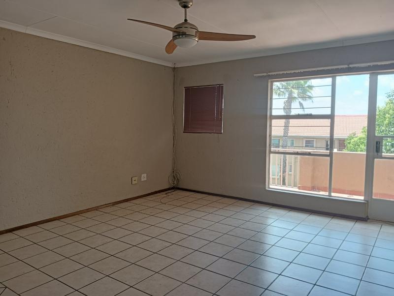2 Bedroom Property for Sale in Kenmare Gauteng