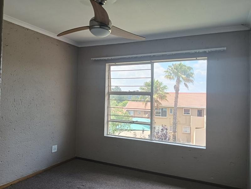 2 Bedroom Property for Sale in Kenmare Gauteng