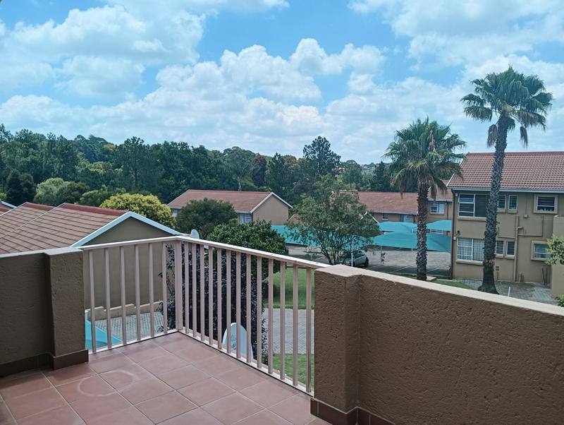 2 Bedroom Property for Sale in Kenmare Gauteng