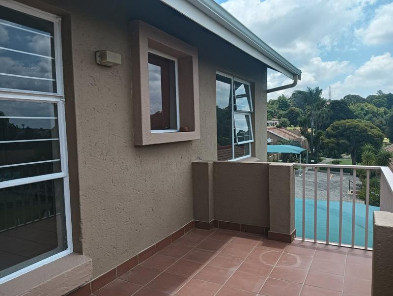 2 Bedroom Property for Sale in Kenmare Gauteng