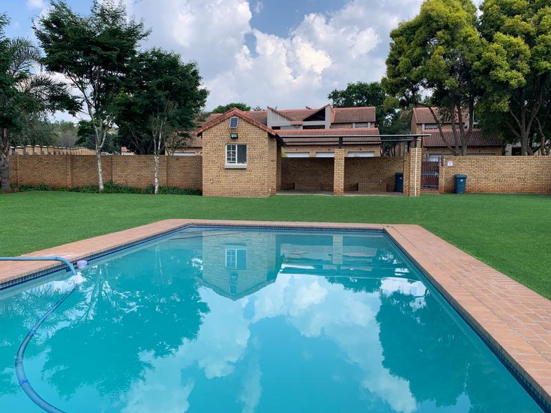 To Let 2 Bedroom Property for Rent in Olympus AH Gauteng