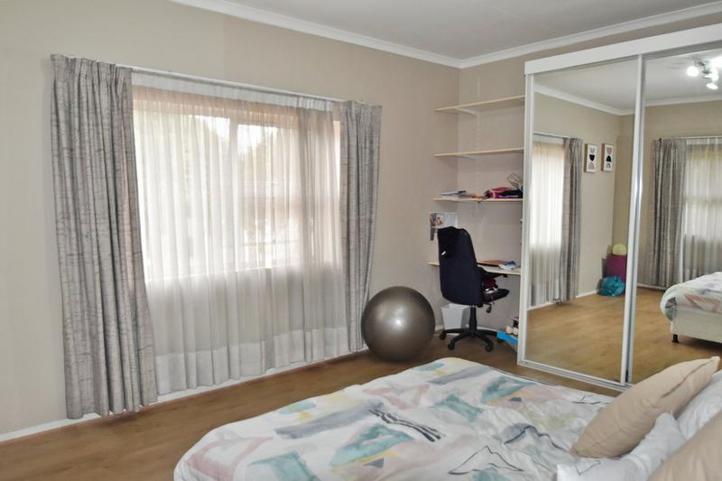 4 Bedroom Property for Sale in Savoy Estate Gauteng