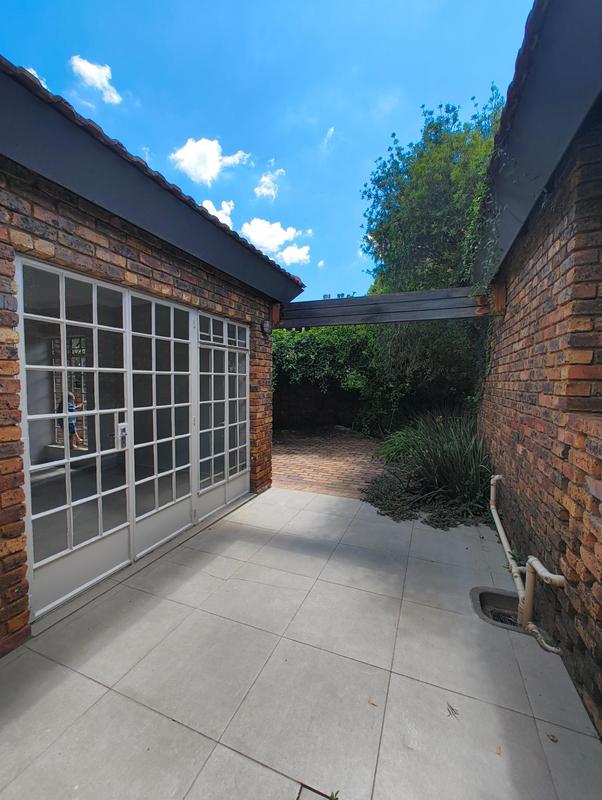 To Let 3 Bedroom Property for Rent in Lynnwood Gauteng