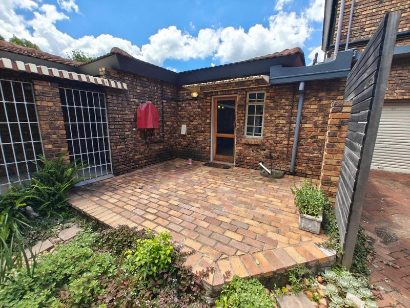 To Let 3 Bedroom Property for Rent in Lynnwood Gauteng