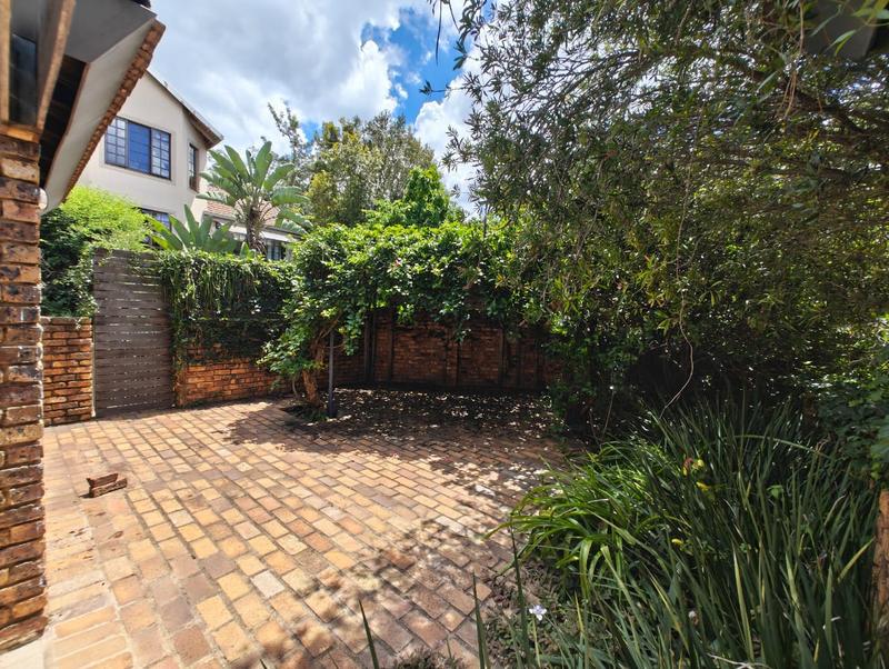 To Let 3 Bedroom Property for Rent in Lynnwood Gauteng