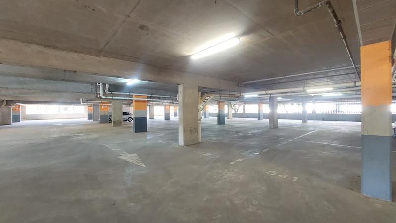 To Let 1 Bedroom Property for Rent in Braamfontein Gauteng