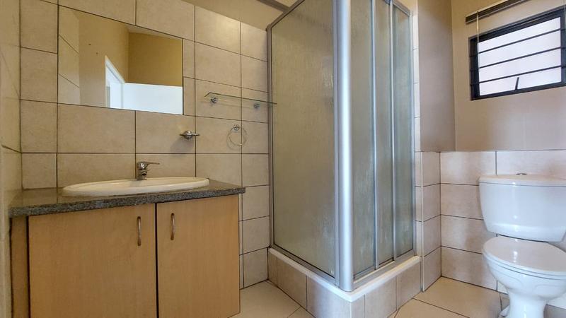 To Let 1 Bedroom Property for Rent in Braamfontein Gauteng