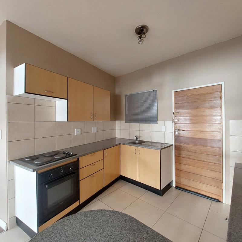 To Let 1 Bedroom Property for Rent in Braamfontein Gauteng