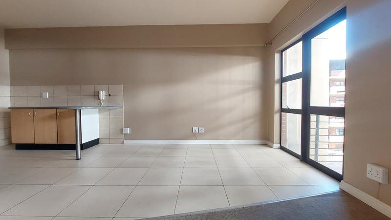 To Let 1 Bedroom Property for Rent in Braamfontein Gauteng