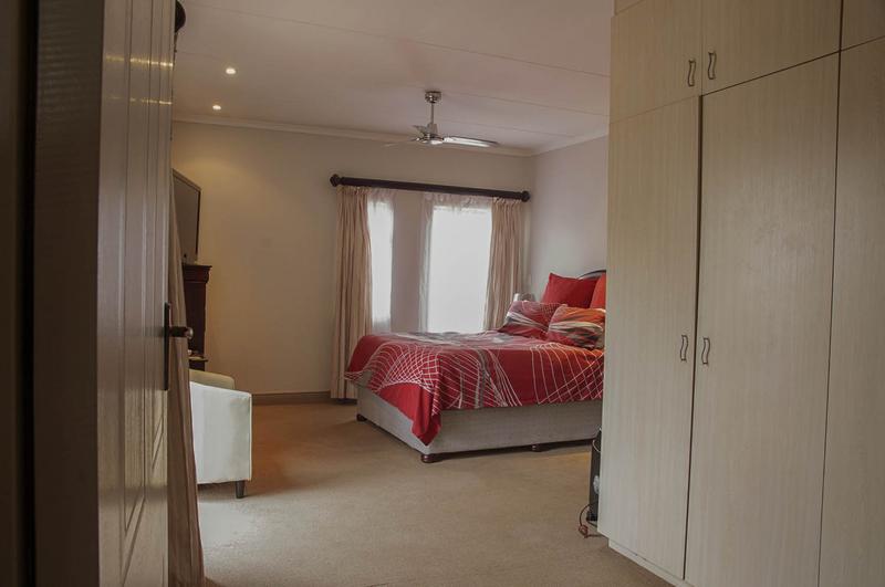 To Let 3 Bedroom Property for Rent in Faerie Glen Gauteng