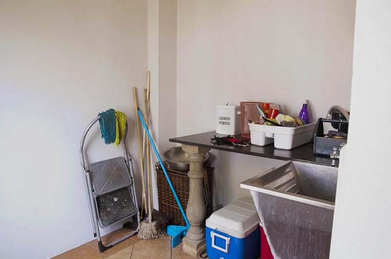 To Let 3 Bedroom Property for Rent in Faerie Glen Gauteng