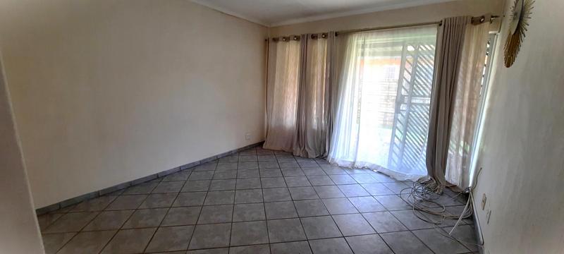 2 Bedroom Property for Sale in Highveld Gauteng