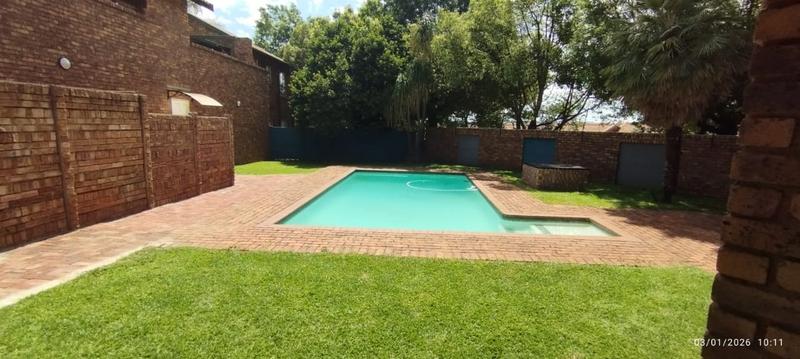 2 Bedroom Property for Sale in Highveld Gauteng
