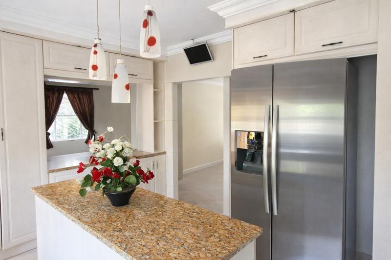 4 Bedroom Property for Sale in Doornpoort Gauteng