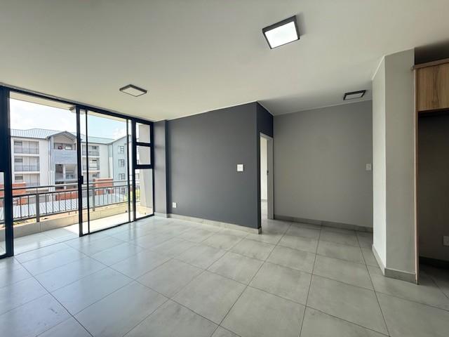 2 Bedroom Property for Sale in Silver Lakes Gauteng