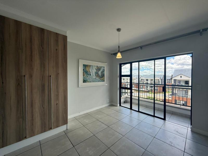 2 Bedroom Property for Sale in Silver Lakes Gauteng