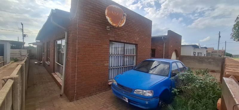 3 Bedroom Property for Sale in Etwatwa Gauteng
