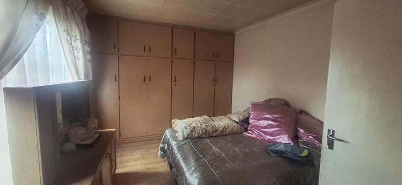 3 Bedroom Property for Sale in Etwatwa Gauteng