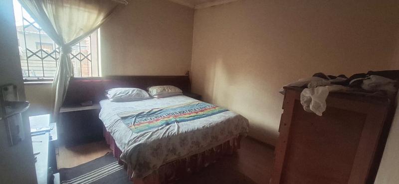 3 Bedroom Property for Sale in Etwatwa Gauteng