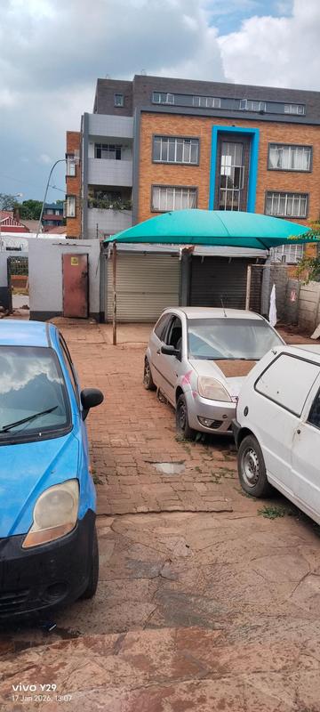 11 Bedroom Property for Sale in Yeoville Gauteng