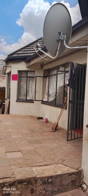 11 Bedroom Property for Sale in Yeoville Gauteng