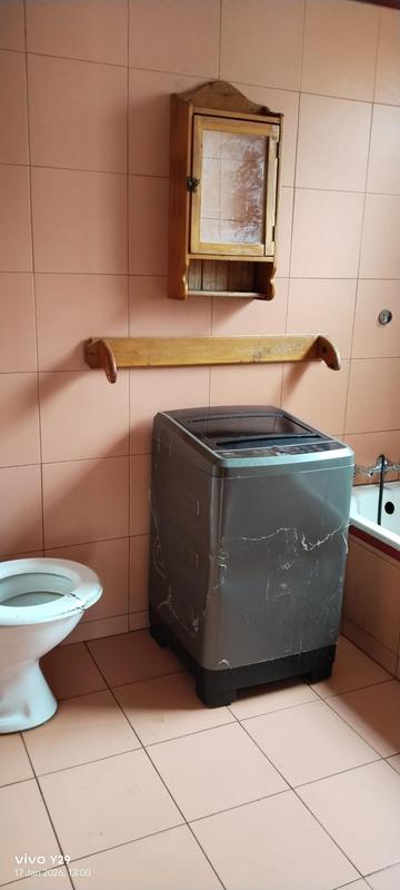 11 Bedroom Property for Sale in Yeoville Gauteng