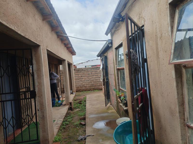 7 Bedroom Property for Sale in Nellmapius Ext 4 Gauteng