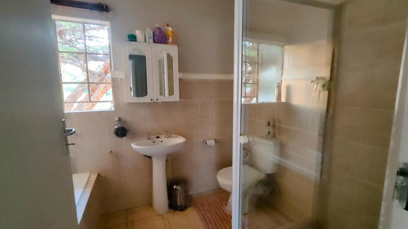2 Bedroom Property for Sale in Annlin Gauteng