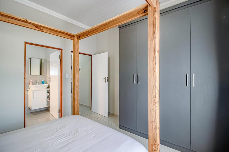 2 Bedroom Property for Sale in Annlin Gauteng