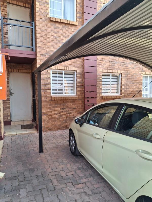 2 Bedroom Property for Sale in Annlin-wes Gauteng