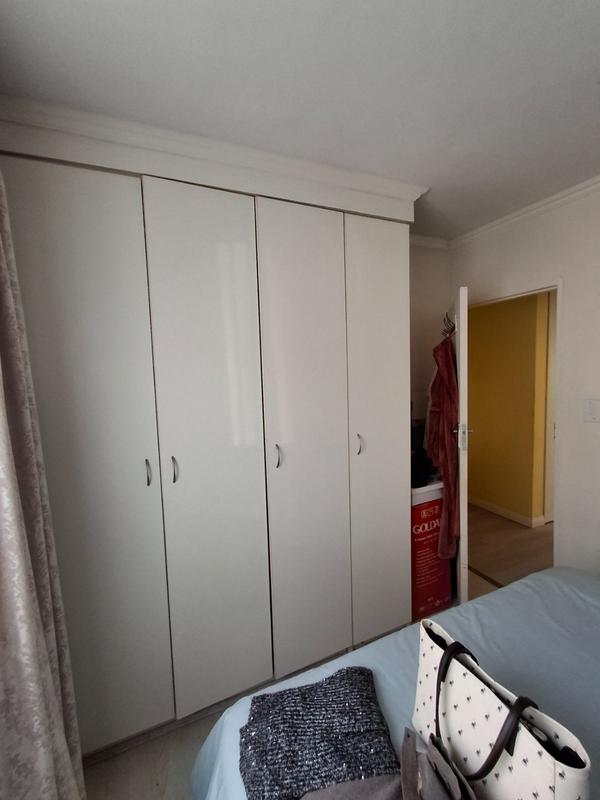 2 Bedroom Property for Sale in Annlin-wes Gauteng