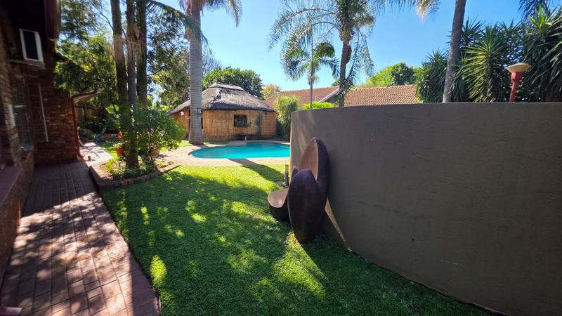 4 Bedroom Property for Sale in Doornpoort Gauteng