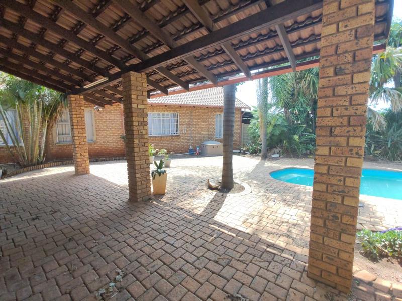 3 Bedroom Property for Sale in Doornpoort Gauteng