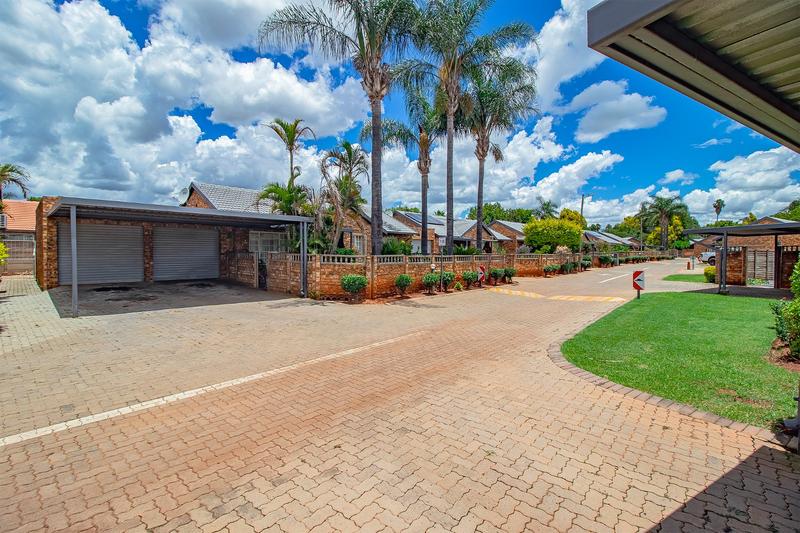 3 Bedroom Property for Sale in Doornpoort Gauteng