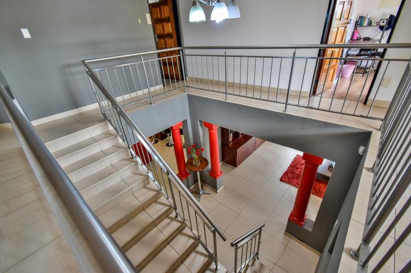 5 Bedroom Property for Sale in Gezina Gauteng