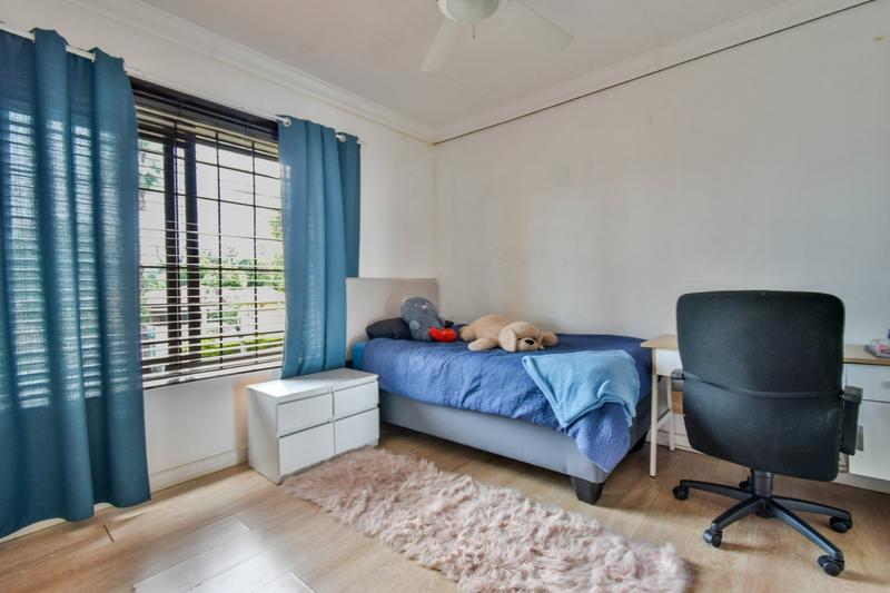 5 Bedroom Property for Sale in Gezina Gauteng