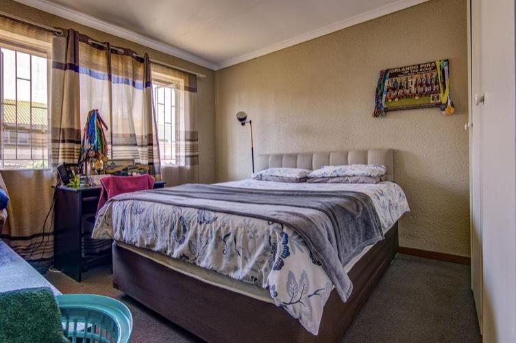 2 Bedroom Property for Sale in Birch Acres Gauteng